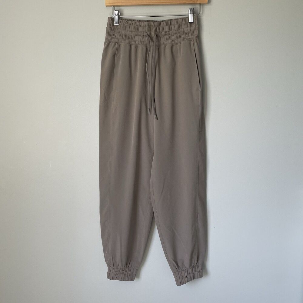 YPB MotionTEK Jogger Pants High Rise Athletic Beige Tan Lightweight Size XS